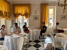 Principessa Di Savoia