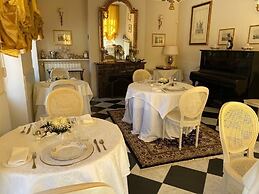 Principessa Di Savoia
