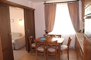 7 Pools SPA & Apartments