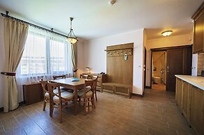 7 Pools SPA & Apartments