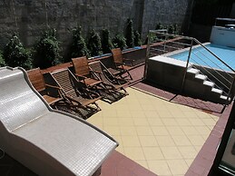 7 Pools SPA & Apartments