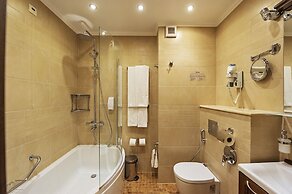 7 Pools SPA & Apartments