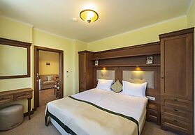 7 Pools SPA & Apartments