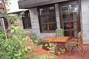 7 Pools SPA & Apartments