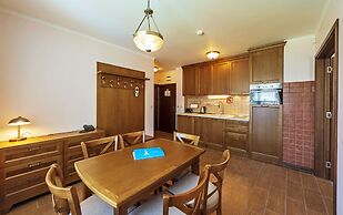 7 Pools SPA & Apartments