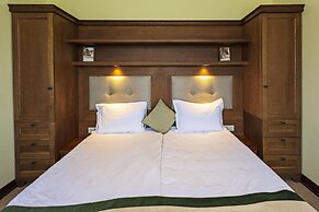 7 Pools SPA & Apartments