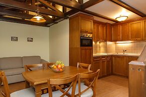 7 Pools SPA & Apartments