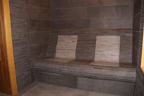 7 Pools SPA & Apartments