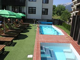 7 Pools SPA & Apartments