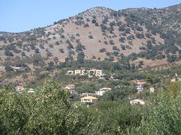 Delphin Rooms Sivota