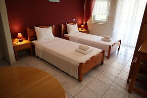 Delphin Rooms Sivota