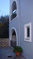 Delphin Rooms Sivota