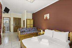 Delphin Rooms Sivota