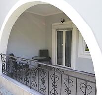 Delphin Rooms Sivota