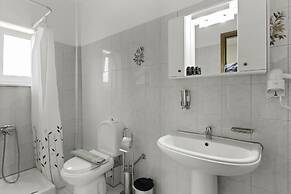 Delphin Rooms Sivota