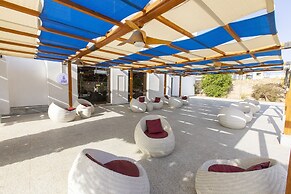 Naama Waves Hotel