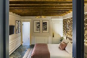 A77 Suites, Small Luxury hotels of the World