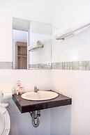 Capital O 664 Romance Hotel