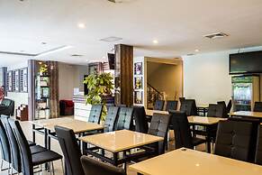 Capital O 664 Romance Hotel