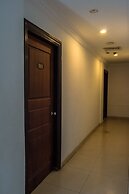 Capital O 664 Romance Hotel