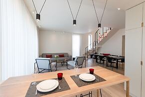 Live like Royalty in TLV DLX 2 Floor Apt