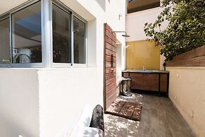 Live like Royalty in TLV DLX 2 Floor Apt