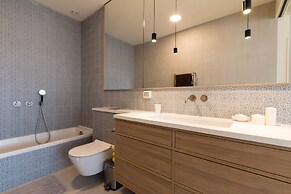 Live like Royalty in TLV DLX 2 Floor Apt