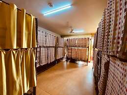 Hide-In Hostel Delhi