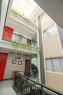 Collection O Pasteur Near Paris Van Java Mall Formerly Sweet Karina