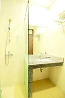 Collection O Pasteur Near Paris Van Java Mall Formerly Sweet Karina