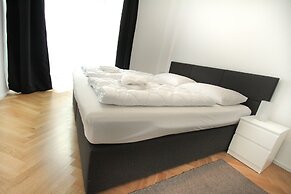 Edelweiss City Apartments State Opera