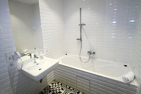 Edelweiss City Apartments State Opera