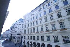 Edelweiss City Apartments State Opera