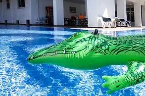 A. Emreli Suite Hotel