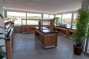 A. Emreli Suite Hotel