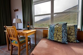 Gjaargardur Guesthouse Gjogv