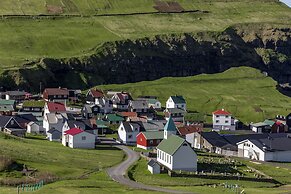 Gjaargardur Guesthouse Gjogv