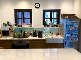 2-Bedrooms Apartment Puerto Banus-Beach