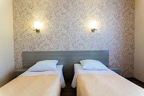 Tair Hotel