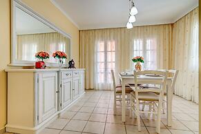 Casa di Elena Venetian Old Town Home