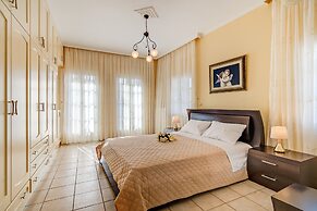 Casa di Elena Venetian Old Town Home