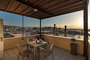 Casa di Elena Venetian Old Town Home