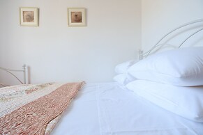 Chill & Relax Home with Pool near Beach