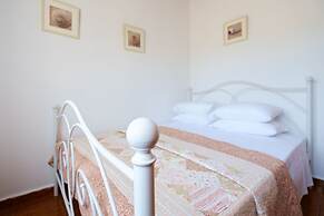 Chill & Relax Home with Pool near Beach