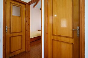 Chill & Relax Home with Pool near Beach