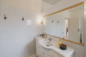 Mid-Century Modern Villa Vintage Charm