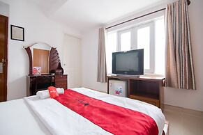 Reddoorz Plus Near Thao Dien