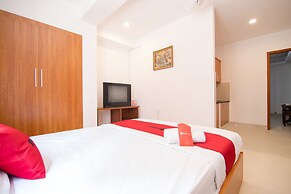 Reddoorz Plus Near Thao Dien