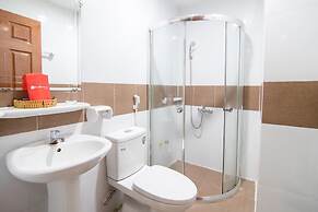 Reddoorz Plus Near Thao Dien