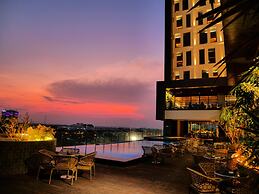 Movenpick Surabaya City